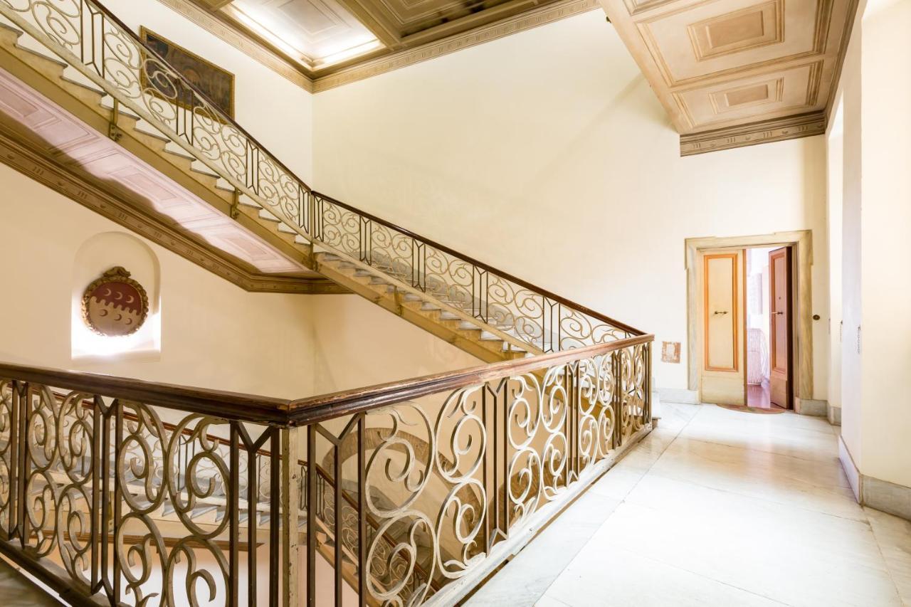 Ghetto Campo Dei Fiori Luxury White Rooms Rome Exterior photo